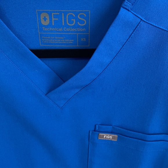 Figs Mens scrub top XS - Picture 2 of 2